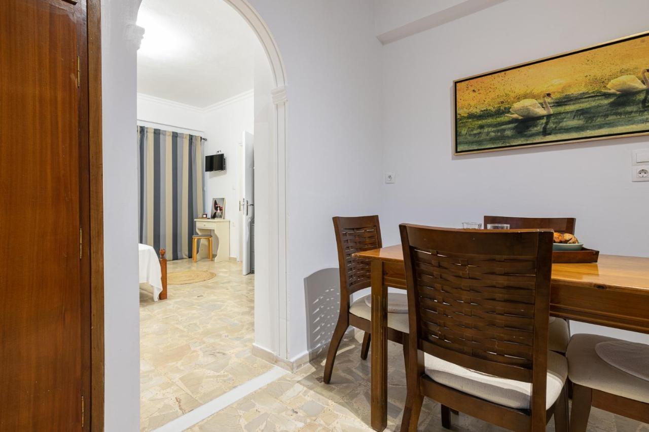 Denise Studios And Apartments Argassi Exteriér fotografie