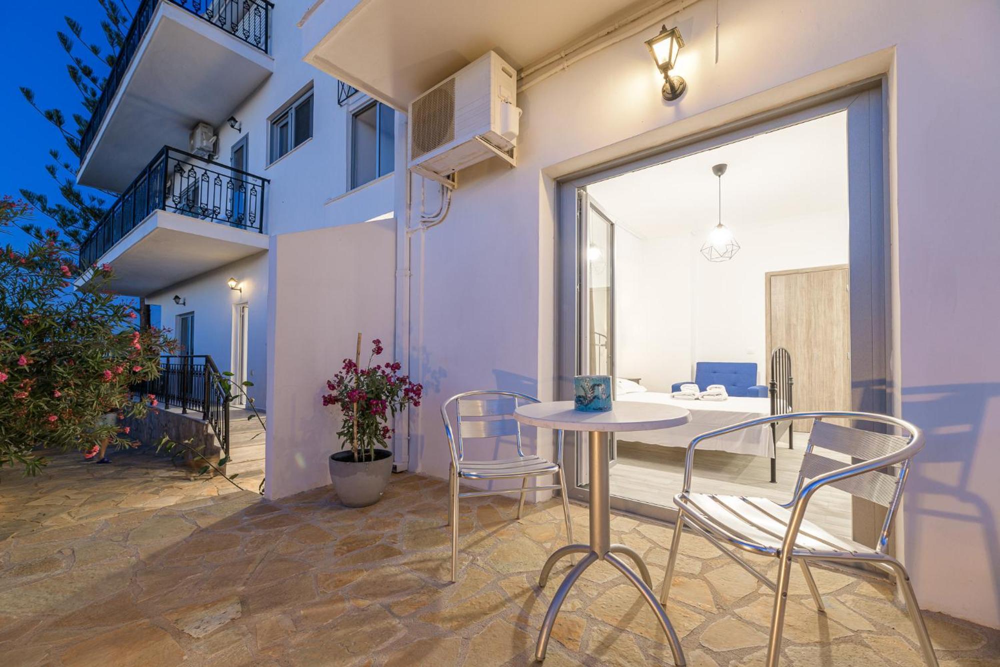 Denise Studios And Apartments Argassi Exteriér fotografie