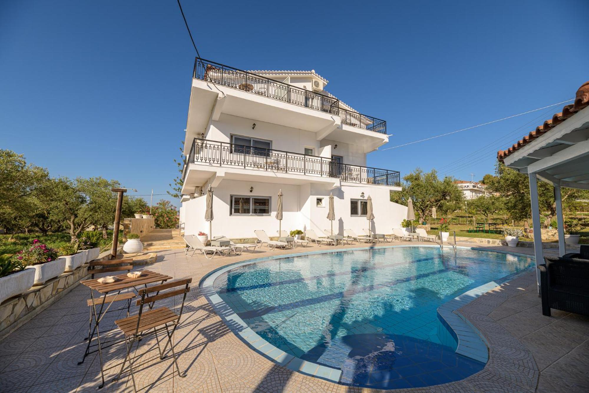 Denise Studios And Apartments Argassi Exteriér fotografie