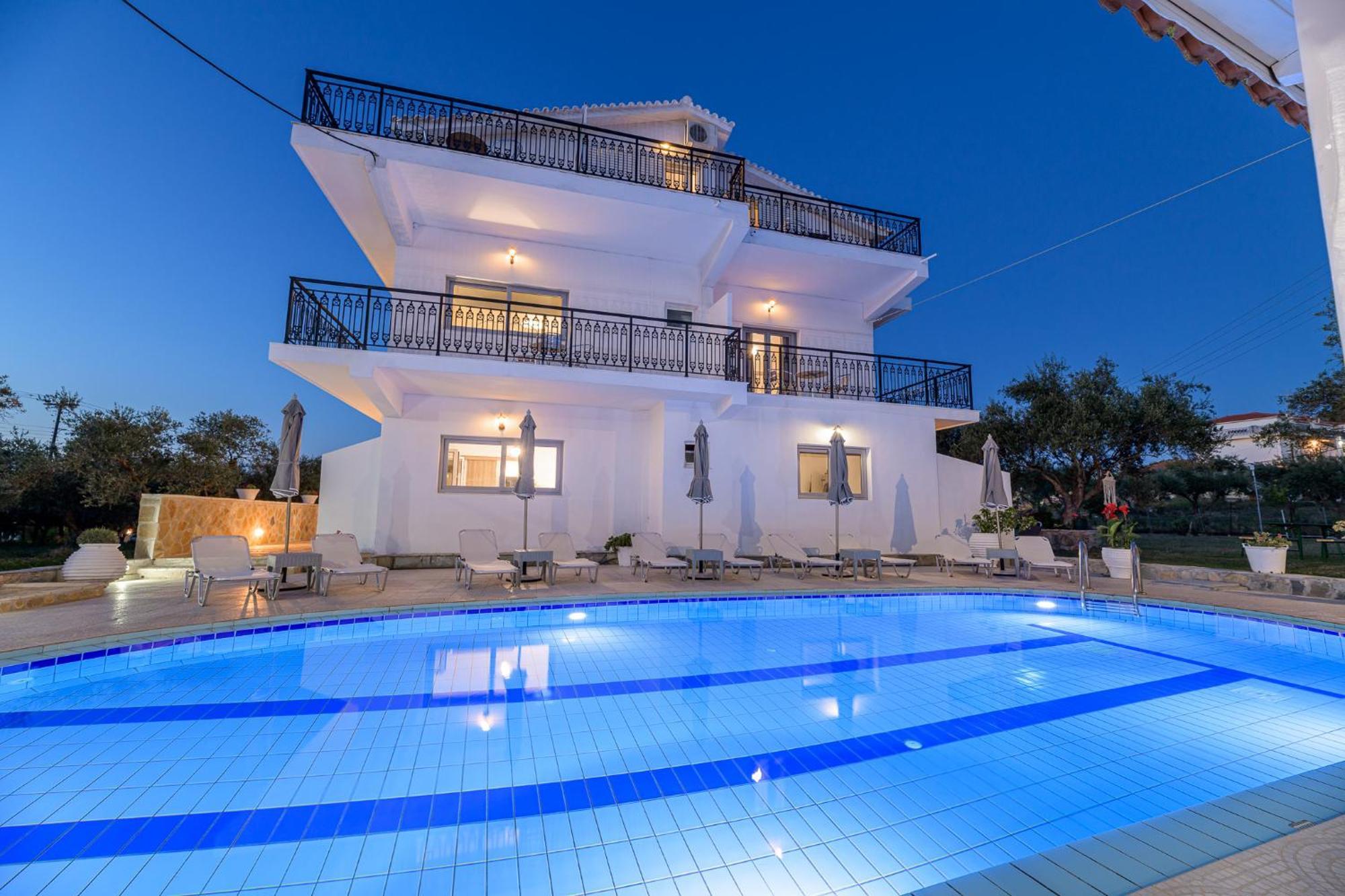 Denise Studios And Apartments Argassi Exteriér fotografie